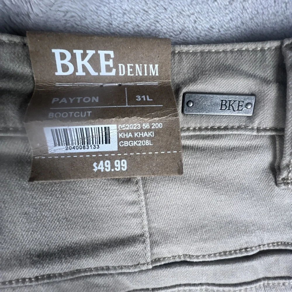 BKE Denim Women's Tan Bootcut Twill 5-Pocket Pants Chinos Size 31x33Cotton Blend